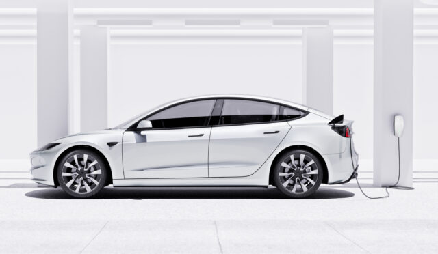 tesla neden cok satiyor scaled